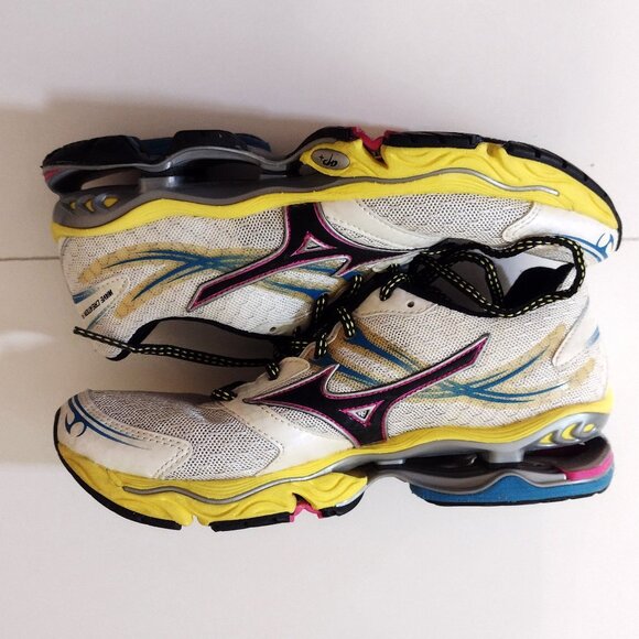 Mizuno Wave Creation 14 Running Shoes  U.S. size 6 womens,  B width - Picture 5 of 6